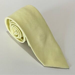 Vintage 90s Giovanni Milano Chartreuse Slim Tie 2.75” Italian Fabric Spring
